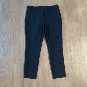EUC Loft Sutton Skinny Pants - Forever Navy - Size 14
